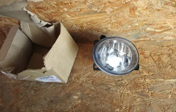 Volkswagen Multivan T5 Front fog light 7E0941700B