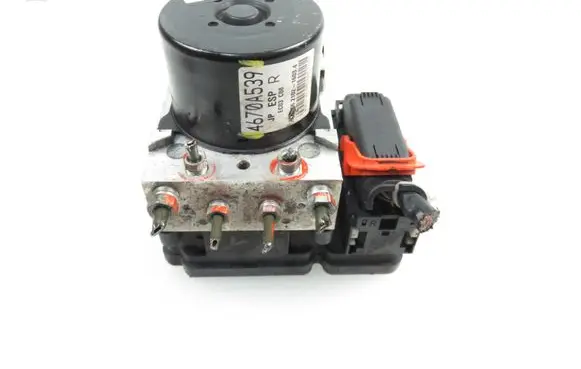 Volkswagen Transporter - Caravelle T4 ABS Pump