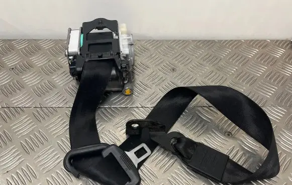 Audi Q5 SQ5 Front seatbelt 8R1857705J