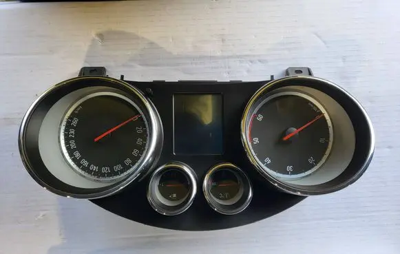 Opel Zafira C Speedometer (instrument cluster) 769166750U 17057616