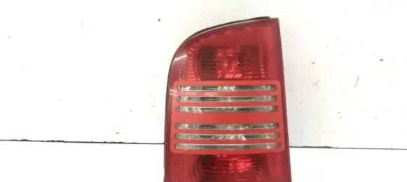 Skoda Octavia Mk1 (1U) Rear/tail lights 1U9945095 1U9945111