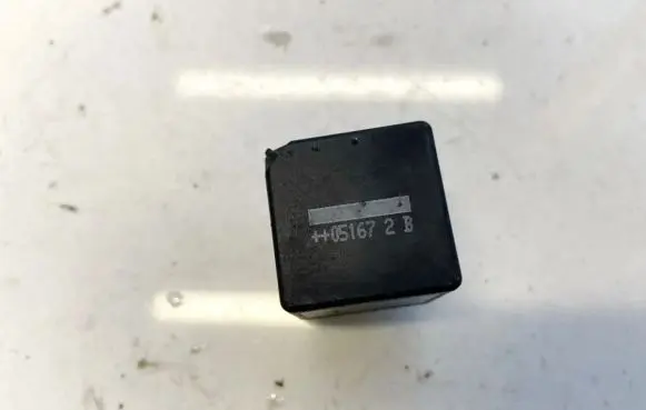 Ford Mondeo Mk III Other relay 2s7t14b192aa 2s7t-14b192-aa