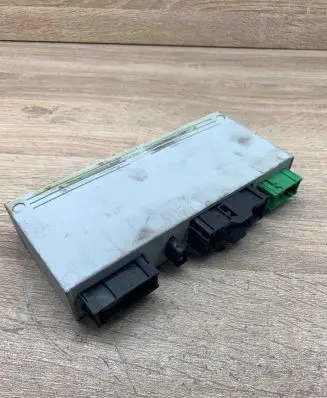 BMW 3 E90 E91 Central body control module 6913617 6905991 1383603