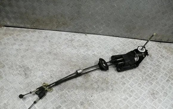 Citroen C3 Gear shift cable linkage 