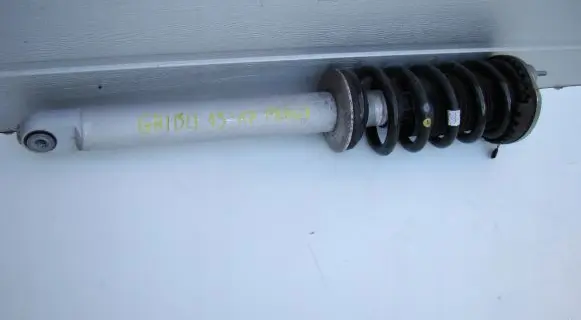 Maserati Ghibli Front shock absorber with coil spring