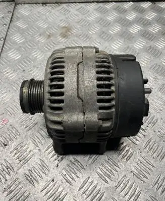 Audi A4 S4 B5 8D Generator/alternator 