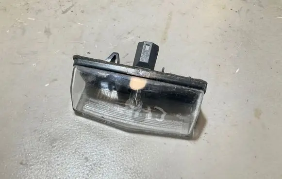 Toyota C-HR I Number plate light 81270F4010