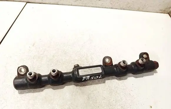 Fuel main line pipe