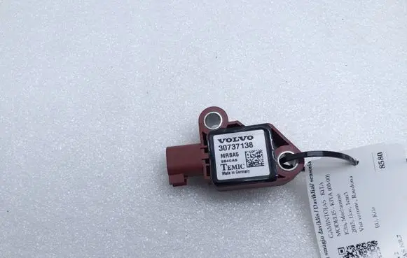 Volvo V50 Airbag deployment crash/impact sensor 30737138
