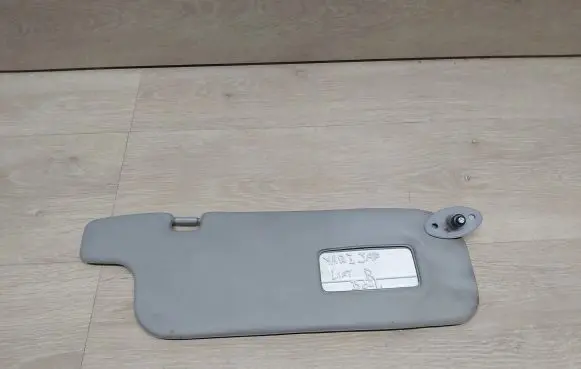 Toyota Yaris Sun visor