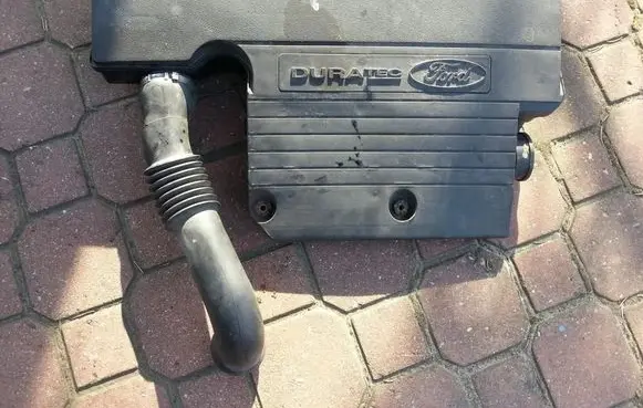 Ford Fiesta Engine cover (trim)
