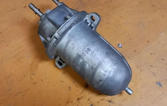 Fiat Ducato Fuel filter housing 1371051080