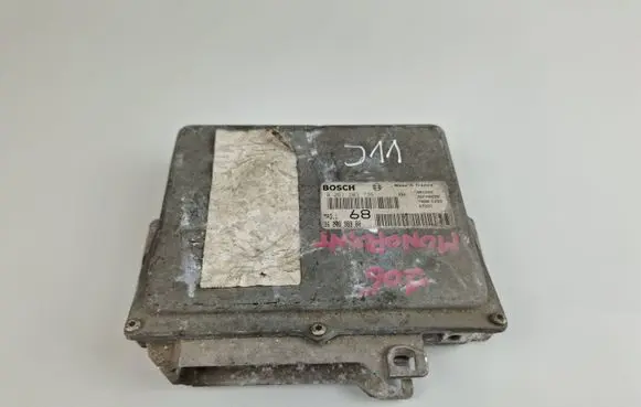 Peugeot 306 Engine control unit/module 9620398980 0261203736