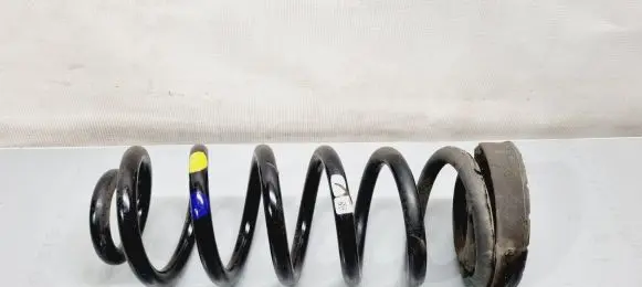 Hyundai Tucson TL Rear coil spring 55350D7CA0