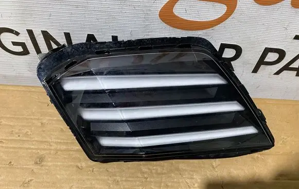 Peugeot 208 I LED Daytime headlight 9851054180