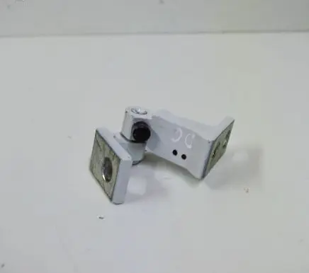 Porsche Cayenne (92A) Rear door upper hinge 8K0831402A