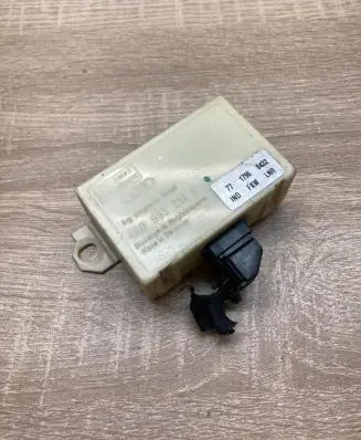 Audi A4 S4 B5 8D Immobilizer control unit/module 4A0953234F