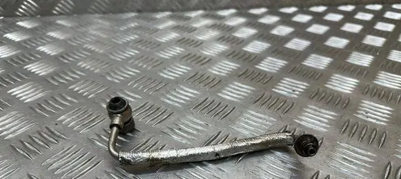 Opel Zafira C Turbo turbocharger oiling pipe/hose 
