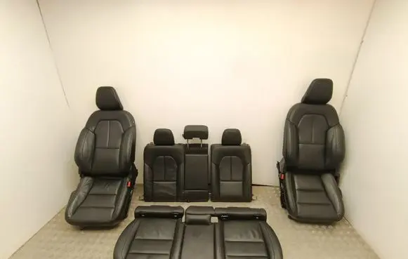 Volvo XC40 Seat set