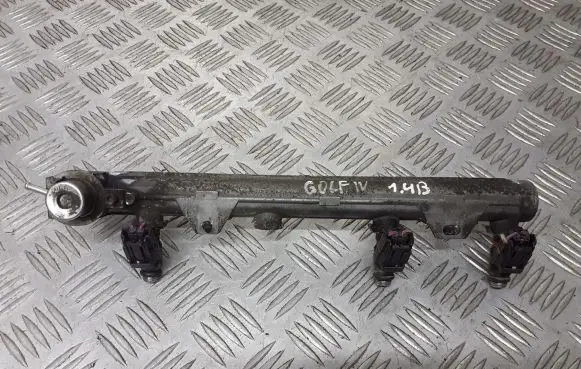 Volkswagen Golf IV Fuel main line pipe 036133319