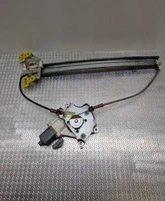 Nissan Micra Front door window regulator motor 0130822202