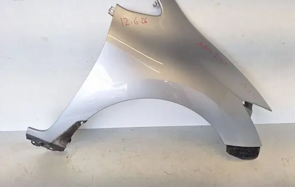 Toyota Auris 150 Fender