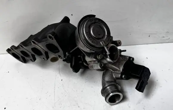 Audi A3 S3 A3 Sportback 8P Turbo 4937301004 03C1457023
