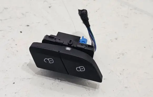 Central locking switch button