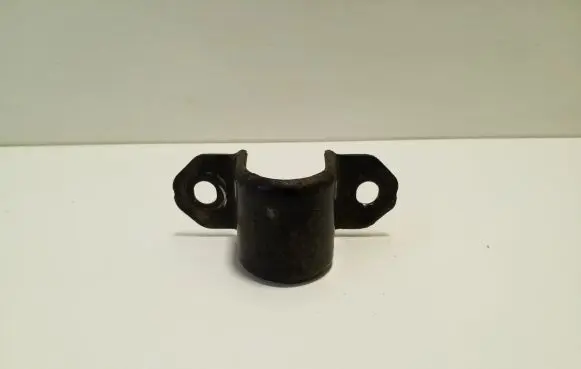Land Rover Evoque II Sway bar bush bracket, rear J9C34A047AA