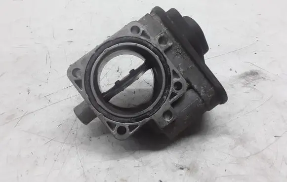 Skoda Fabia Mk1 (6Y) Throttle valve 038128063C
