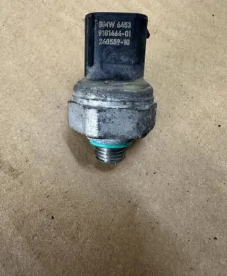 BMW 3 F30 F35 F31 Air conditioning (A/C) pressure sensor 52CP1707