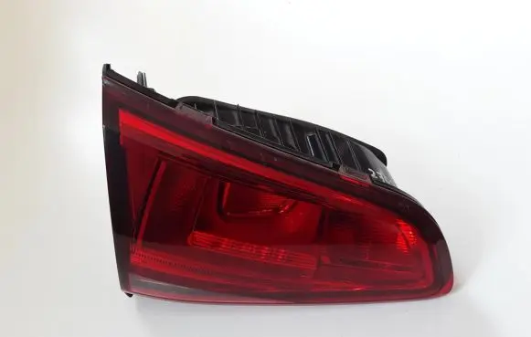 Volkswagen Golf VII Tailgate rear/tail lights 5G0945093AD