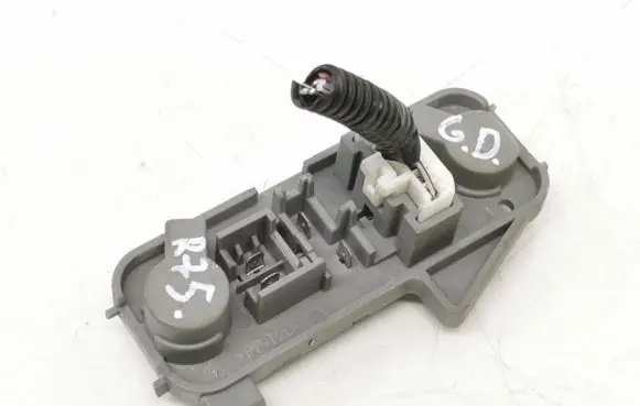 Tail light part