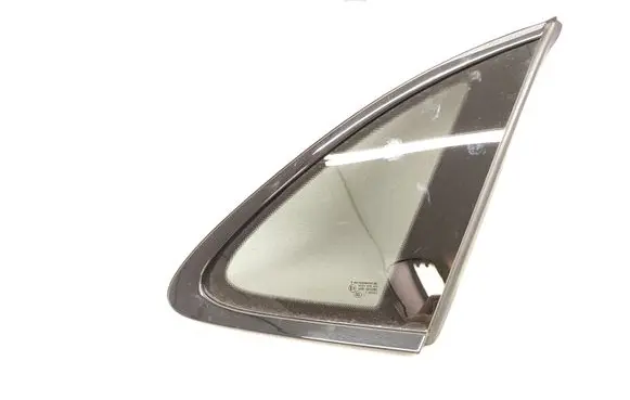 Porsche Macan (95B) Rear side window 95B845298XN