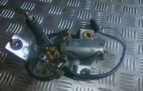 Ford Escort Rear window wiper motor