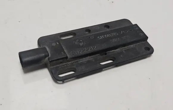 BMW 1 E82 E88 Keyless system antenna 6922212