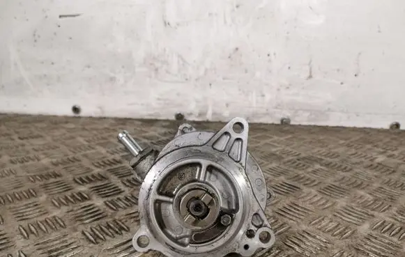 Subaru XV Vacuum pump 235