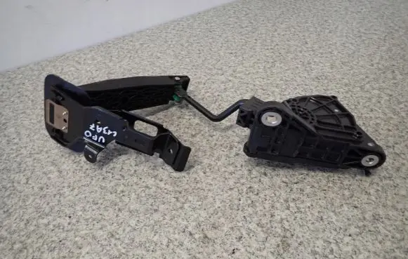 Honda Civic Pedal assembly 