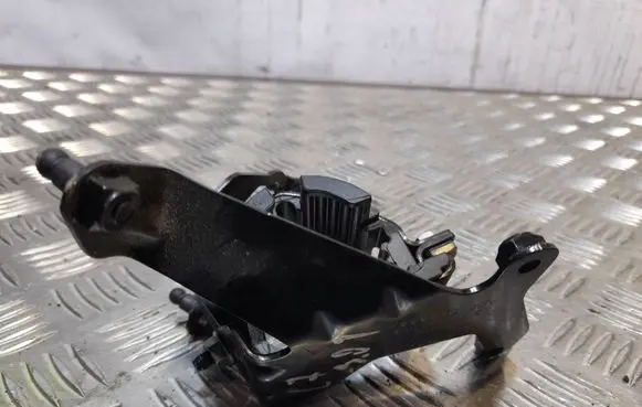 Audi A6 S6 C7 4G Other engine bay part 4G0820195D