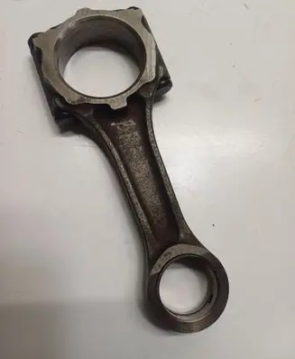 Opel Astra J Connecting rod/conrod 