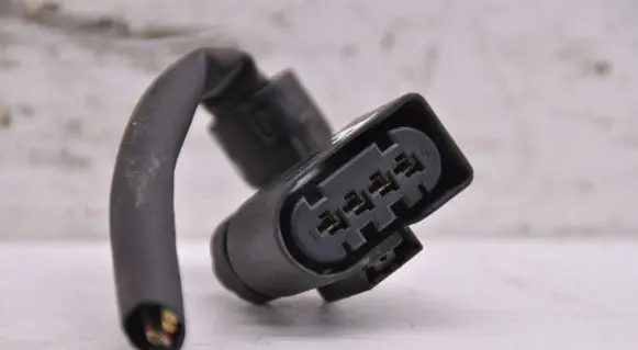 Mercedes-Benz GL X164 High voltage ignition coil A0225457026