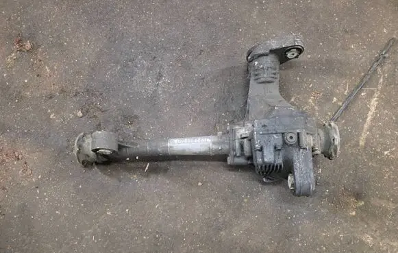 Volkswagen Touareg I Front differential 