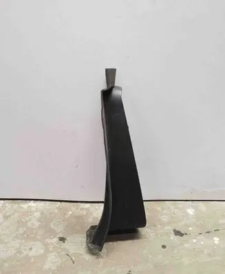 Ford Explorer VI Rear/tail light trim molding LB5B13N553