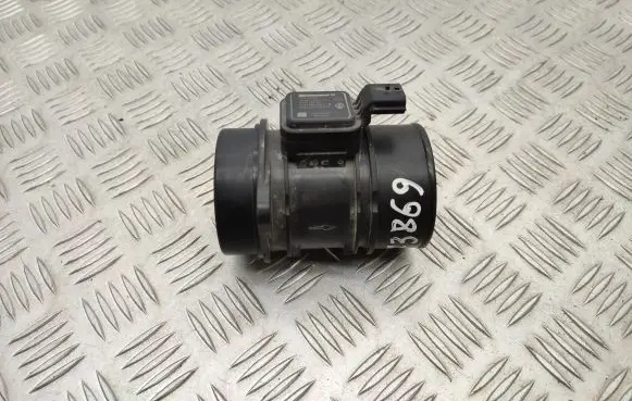 Nissan Qashqai Mass air flow meter 8200682558