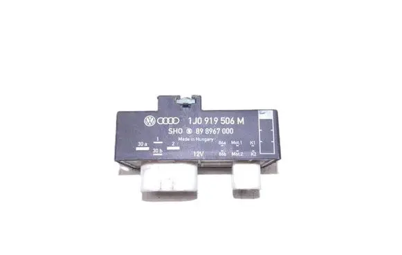 Coolant fan relay