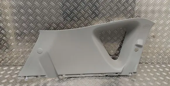 Toyota Verso Rear side glass trim 624800F030 624800F040