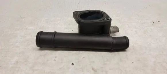 Volkswagen Transporter - Caravelle T5 Engine coolant pipe/hose
