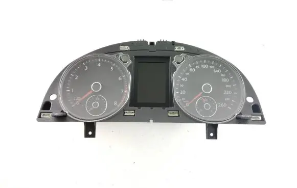 Volkswagen PASSAT B6 Speedometer (instrument cluster) 3C0920872H