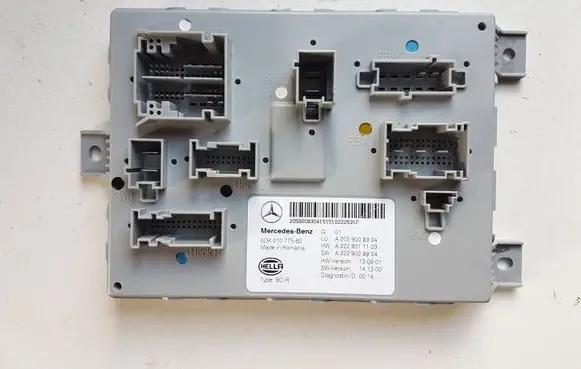 Mercedes-Benz C W205 SAM control unit A2059008304 A2229011103 A2229028904