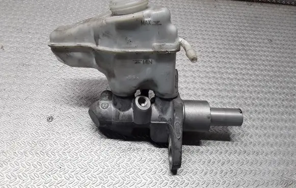 Volkswagen Eos Master brake cylinder 1K2611301C